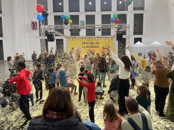 Campanades infantils de Cap d'Any al Festival de la Inf&agrave;ncia de Barcelona 2025