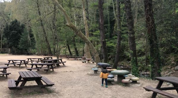 Ruta y picnic por el Parque Medioambiental de Gualba, dentro del Montseny