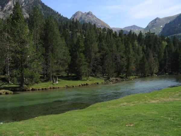 Un paseo adaptado por el Planell d'Aigüestortes, el país del aigua | PN Aigüestortes - wikiloc