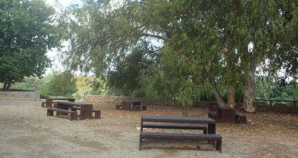 Área de picnic del paseo de Ribera Con niños