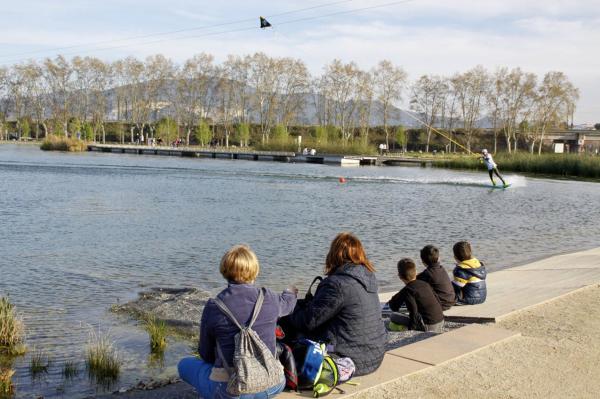 Parc Central de Santa Perpètua de Mogoda amb nens