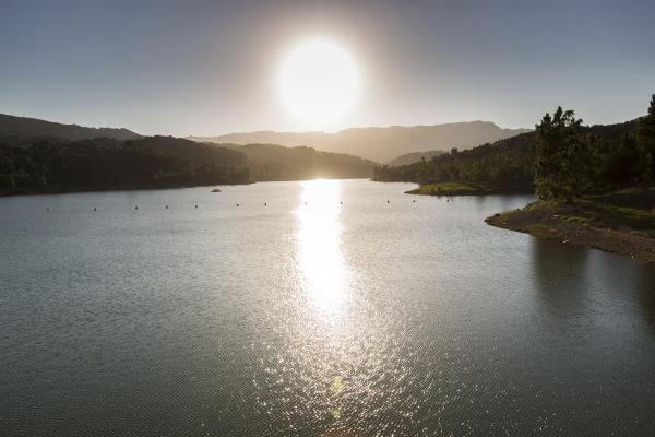 Pantà de Riudecanyes, aventura i pícnic amb nens