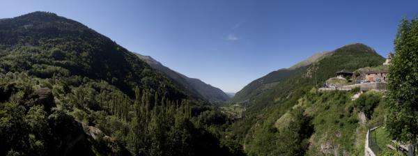 El Mirador de Cabdella con un área de pícnic