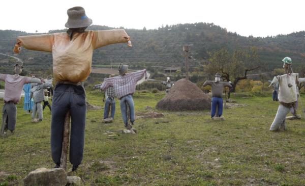 Los Estima-ocells (ama-pájaros), en Vallbona de les Monges | viuvallbona.cat