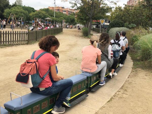 Parque del tren Con niños