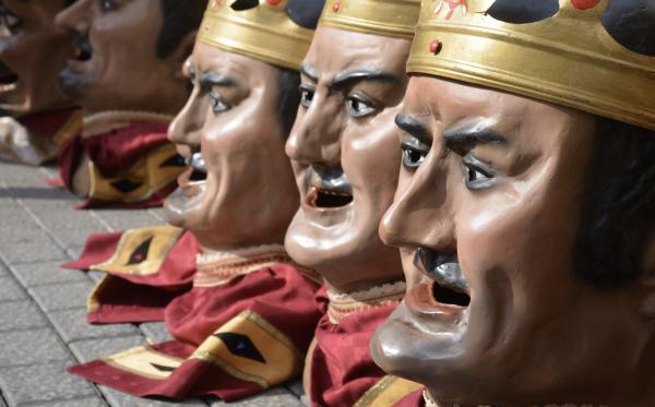La Faràndula d'Olot: gegants, nans i cavallers | OLOT.CAT