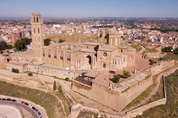 Seu Vella de Lleida amb nens