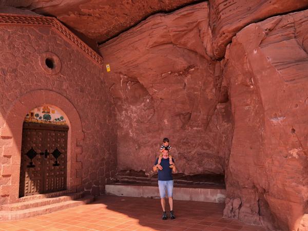 Ermita de Sant Gregori Con niños