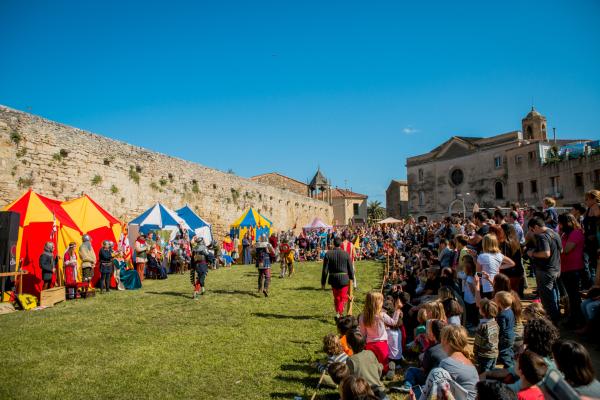 Aloja, la Feria Medieval Fantástica de Banyoles con salidas teatralitzadas por el lago