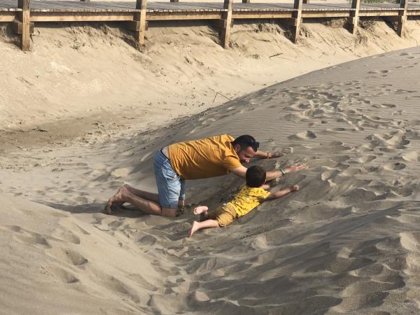 La croqueta a les dunes de Riumar