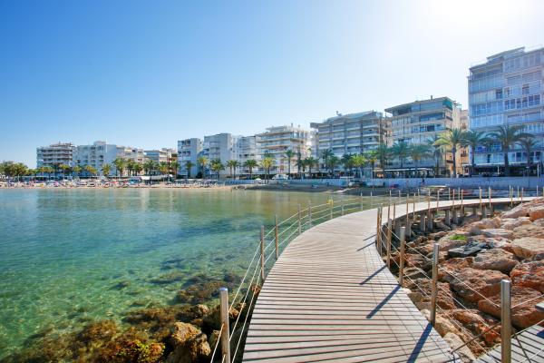 Rutes fàcils amb vistes al mar