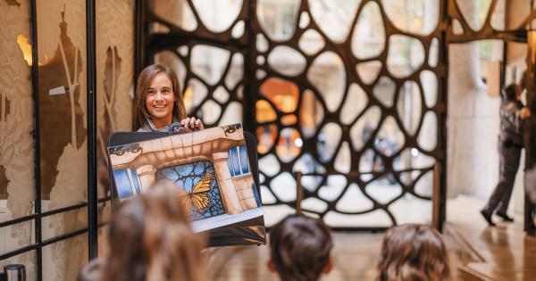 Talleres familiares en La Pedrera 2026: descubrimos los animales de Gaudí en familia