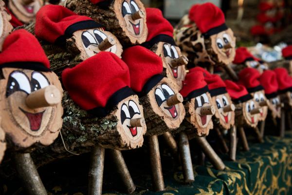 Trobada de Tions de Nadal, una festa singular, al Vendrell