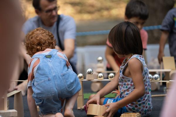 <span>3</span> Actividades familiares destacadas de Viu Montjuïc 2026 | Foto: Ajuntament de Barcelona