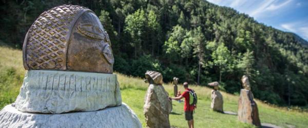 La Ruta del Hierro de Andorra con niños: minas, museos y estatuas | visitandorra.com