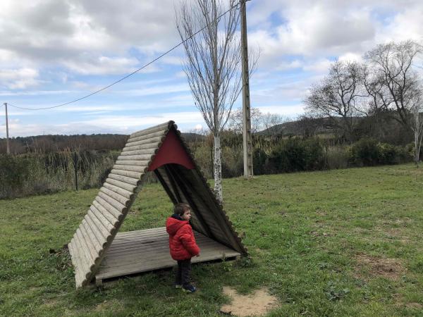 Àrea de lleure Els Safarejos | Àrea de lleure Els Safarejos, La Nou de Gaià. Foto: ESCAPADAAMBNENS.COM | Àrea de lleure Els Safarejos, La Nou de Gaià. Foto: ESCAPADAAMBNENS.COM