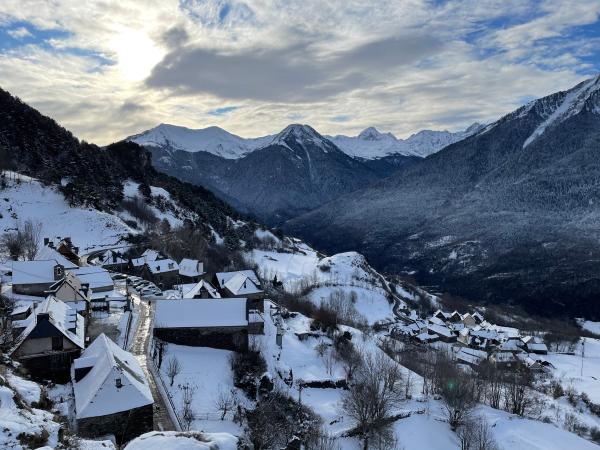 10 escapadas de invierno en el pirineo con niños