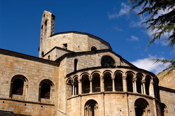 Tres itinerarios para conocer el patrimonio de la Seu d'Urgell Con niños