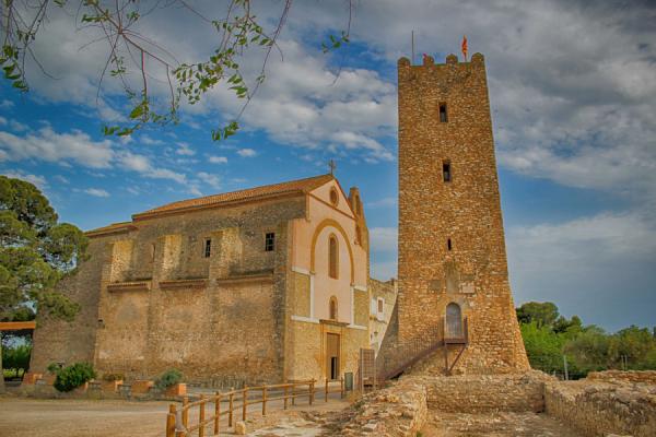 Área de picnic de la Torre de la Aldea Con niños