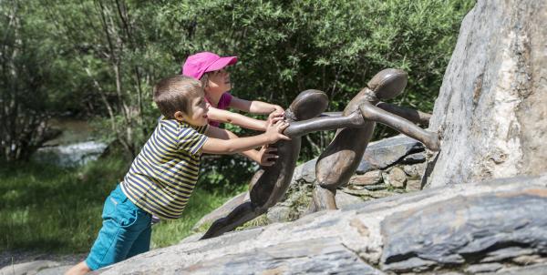 La Ruta del Hierro de Andorra: minas, museos y estatuas Con niños