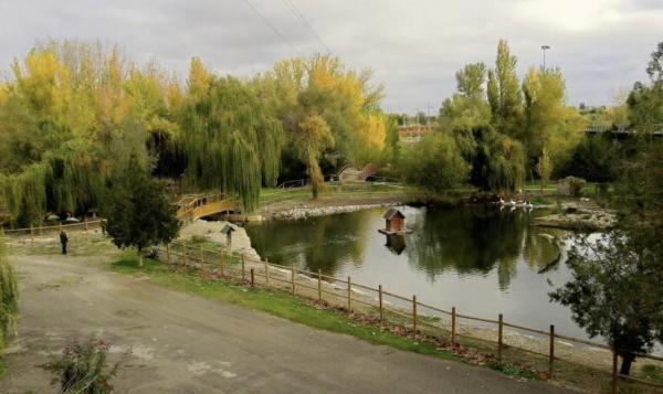 Parc del riu, a Corbins amb nens