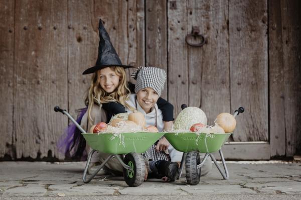 Operación Castaween en Món Sant Benet 2026: juego de pistas y panellets
