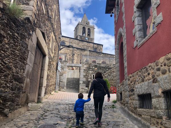 Llívia, un poble amb encant | ESCAPADAAMBNENS.COM