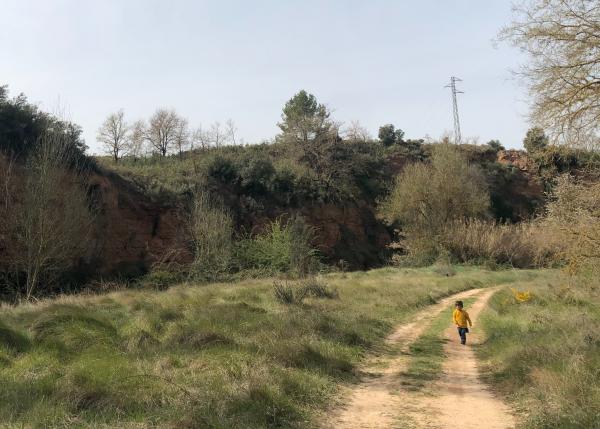 Camí dels espadats de l’Anguera | Camí dels espadats de l'Anguera, Pira. Foto: ESCAPADAAMBNENS.COM | Camí dels espadats de l'Anguera, Pira. Foto: ESCAPADAAMBNENS.COM