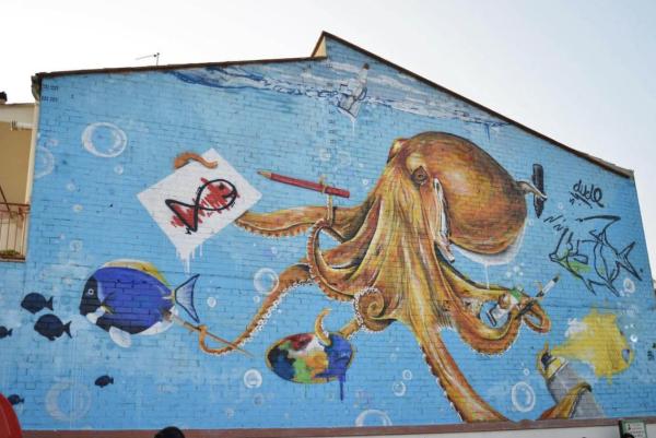 Torrefarrera, el pueblo de los murales Con niños