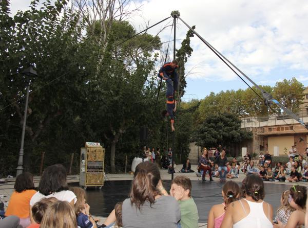 Clownic Festival y Feria Artesana de Torrelles de Foix