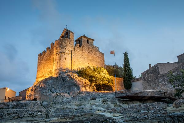 Castell Medieval de Santa Creu amb nens