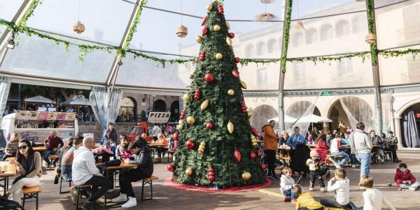 Navidad en el Poble Espanyol, con cuatro mundos mágicos para los niños