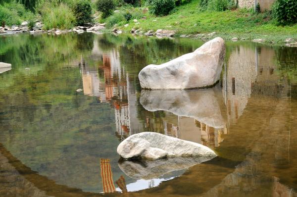 Camí de la Riera d'Osor amb nens