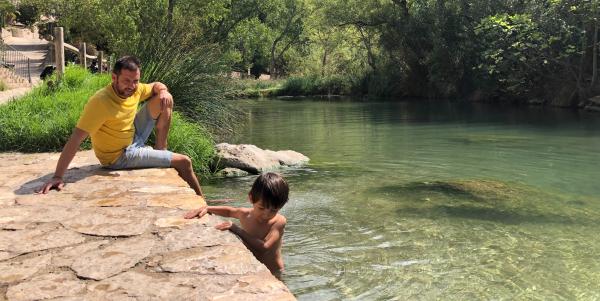 La Fontcalda: ruta en bici per la Via Verda i bany al riu Canaletes